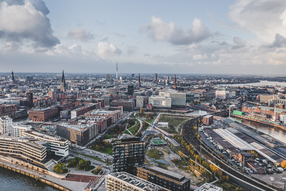 Luftaufnahme des Lohseparks in der Hamburger HafenCity