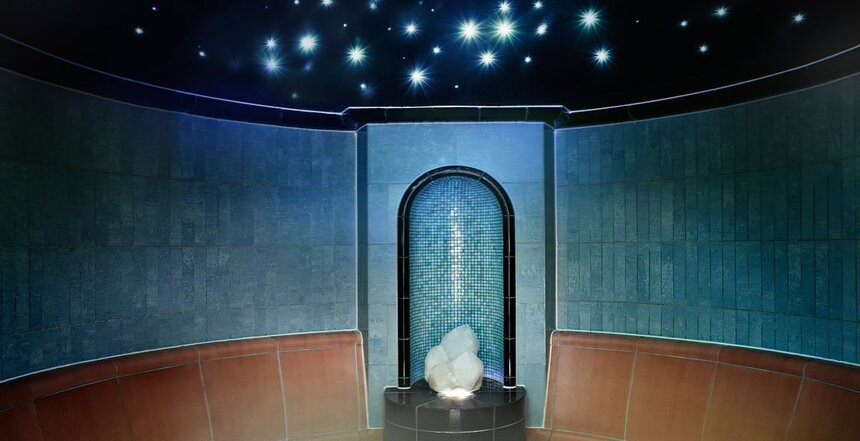 Bild des gekachelten Sauna und Spa Raumes des Grand Elysee