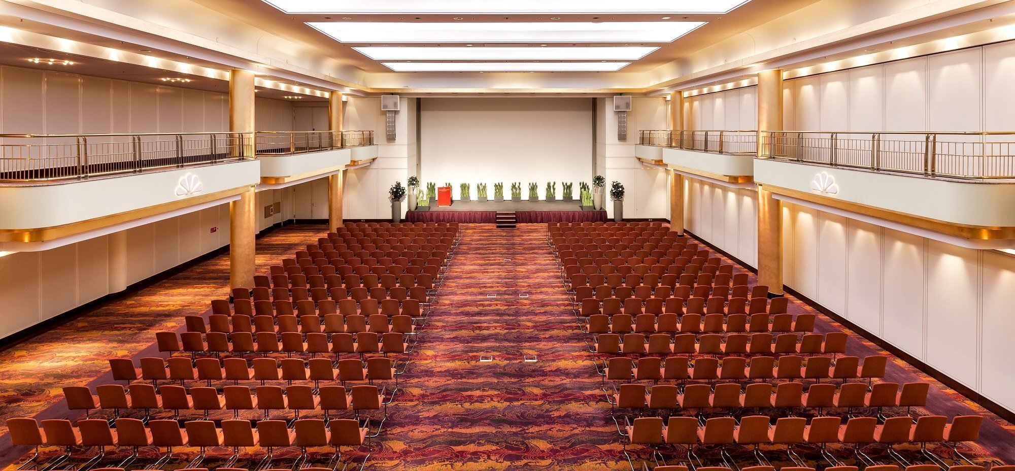 Das Festsaal Theater im Grand Elysée